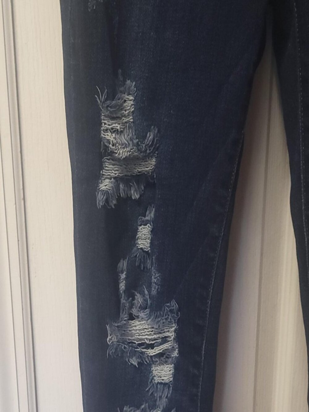 Judy Blue Distressed Skinny Jeans Women's 11/30 Dark Wash High Stretch Denim - Picture 3 of 10